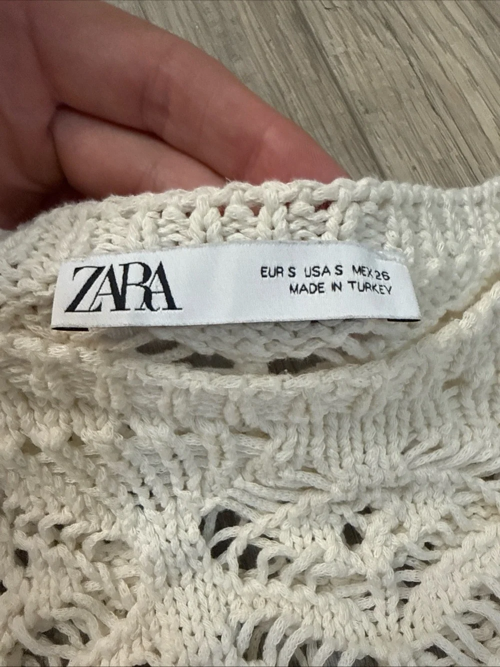 Zara Cream Open-Knit Cropped Sweater